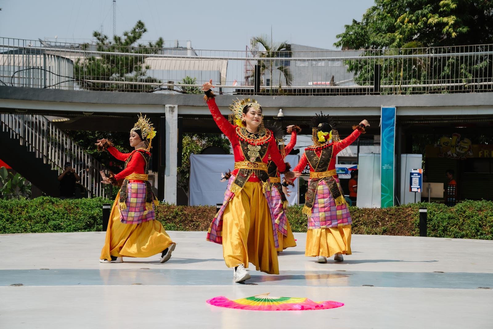 Penari tradisional